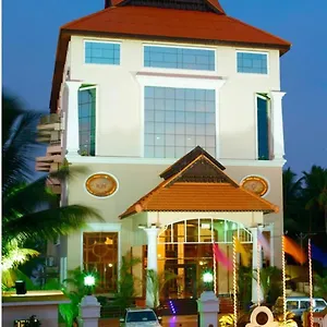 Hotel Regant Lake Palace, Kollam